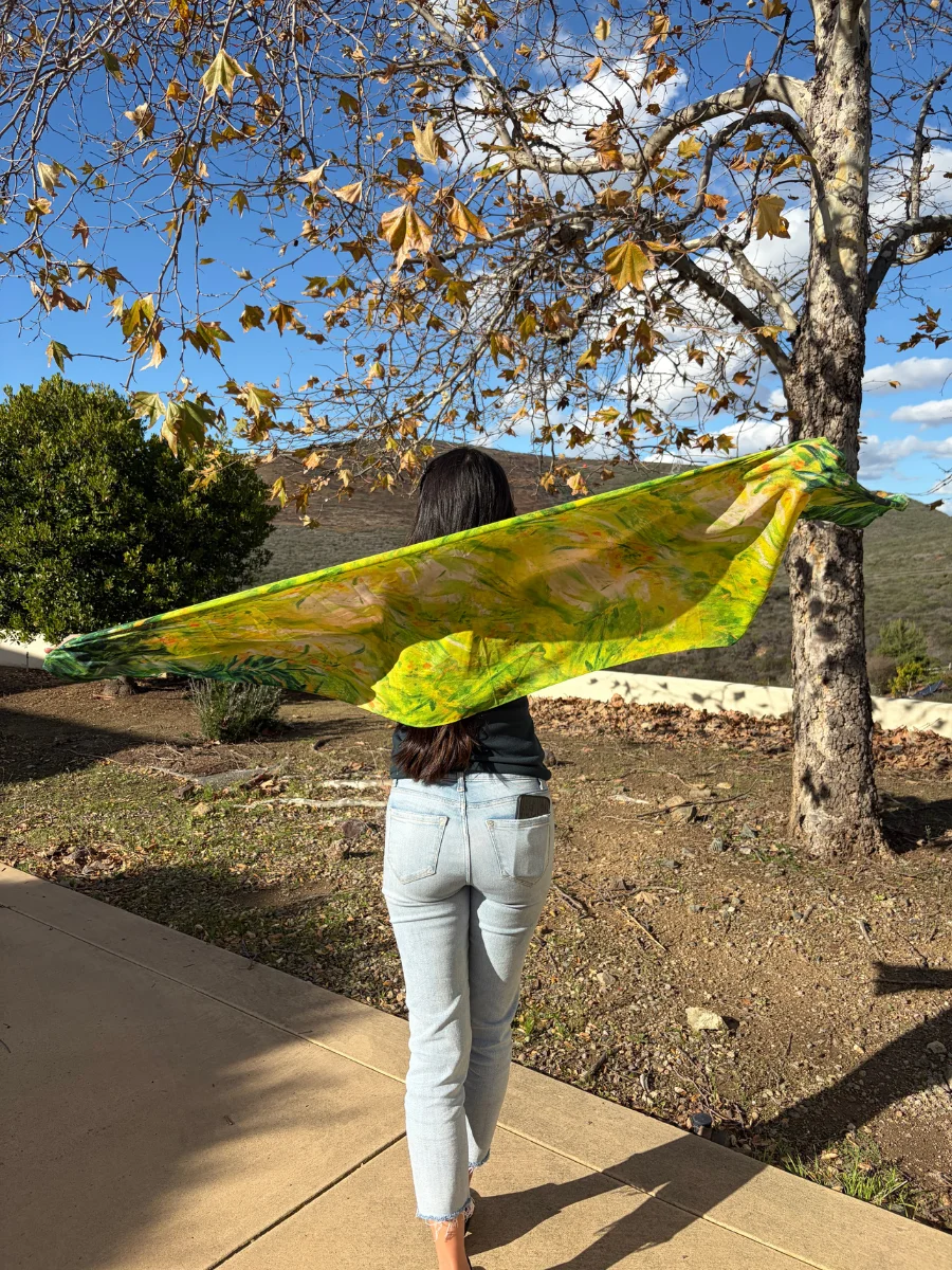 Suchi Scarf in the wild 3